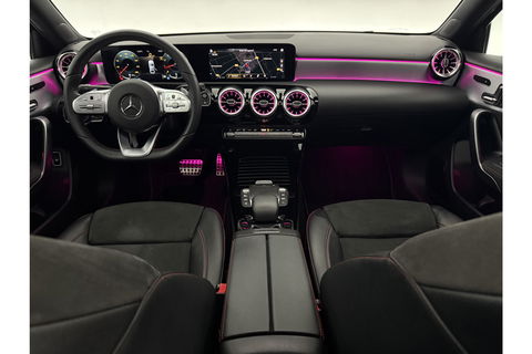 Mercedes-Benz A-Klasse 180 AMG Pano Sfeer Burmester Camera Virtual LED Memory Seats Clima Cruise Navi PDC 18''LMV