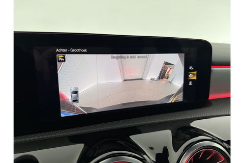 Mercedes-Benz A-Klasse 180 AMG Pano Sfeer Burmester Camera Virtual LED Memory Seats Clima Cruise Navi PDC 18''LMV