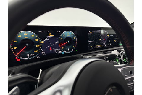 Mercedes-Benz A-Klasse 180 AMG Pano Sfeer Burmester Camera Virtual LED Memory Seats Clima Cruise Navi PDC 18''LMV