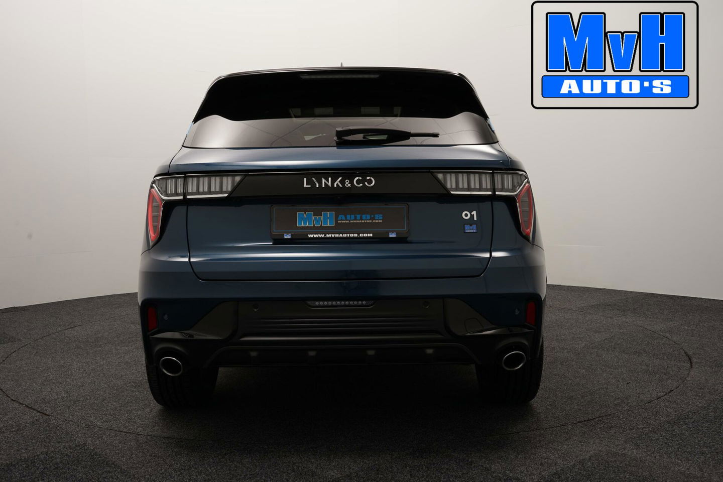 Lynk & Co 01 1.5 Plug-in Hybride|ZWARTE.HEMEL|360ºCAM|PANO|NAP
