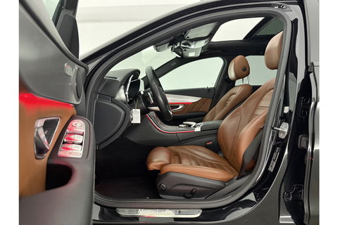 Mercedes-Benz C-Klasse 180 AMG 157PK Pano Trekhaak Sfeerverl. LED Virtual 19"LMV Camera Carplay Cruise Clima Navi Leder PDC
