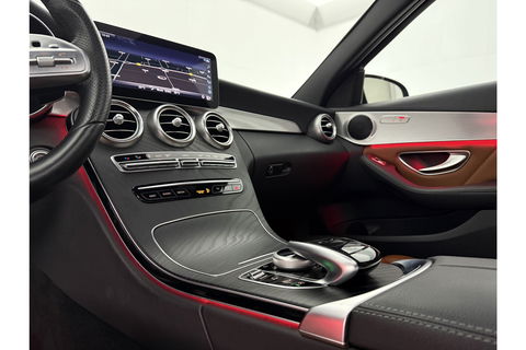 Mercedes-Benz C-Klasse 180 AMG 157PK Pano Trekhaak Sfeerverl. LED Virtual 19"LMV Camera Carplay Cruise Clima Navi Leder PDC