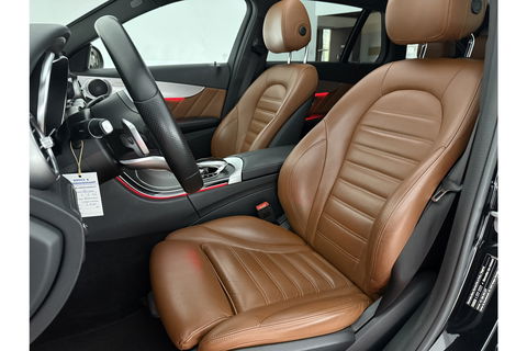 Mercedes-Benz C-Klasse 180 AMG 157PK Pano Trekhaak Sfeerverl. LED Virtual 19"LMV Camera Carplay Cruise Clima Navi Leder PDC