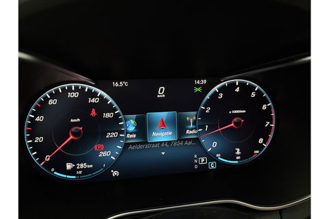 Mercedes-Benz C-Klasse 180 AMG 157PK Pano Trekhaak Sfeerverl. LED Virtual 19"LMV Camera Carplay Cruise Clima Navi Leder PDC