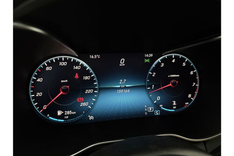 Mercedes-Benz C-Klasse 180 AMG 157PK Pano Trekhaak Sfeerverl. LED Virtual 19"LMV Camera Carplay Cruise Clima Navi Leder PDC