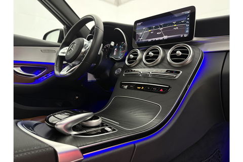 Mercedes-Benz C-Klasse 180 AMG 157PK Pano Trekhaak Sfeerverl. LED Virtual 19"LMV Camera Carplay Cruise Clima Navi Leder PDC