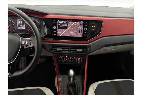 Volkswagen Polo 1.0 TSI DSG Airco Carplay LED Beats-audio Camera Adaptive-Cruise Camera Navi 16"LMV