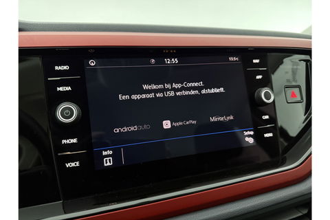 Volkswagen Polo 1.0 TSI DSG Airco Carplay LED Beats-audio Camera Adaptive-Cruise Camera Navi 16"LMV