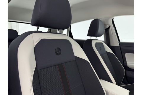 Volkswagen Polo 1.0 TSI DSG Airco Carplay LED Beats-audio Camera Adaptive-Cruise Camera Navi 16"LMV