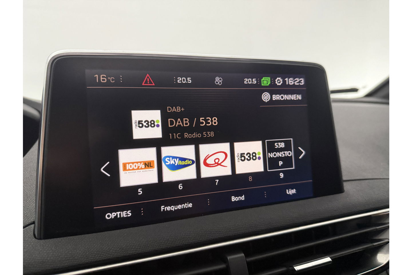 Peugeot 5008 1.2 PureTech GT-Line 7 Persoons Pano Sfeer 360Camera Virtual Carplay LED Clima Cruise Navi PDC 19''LMV