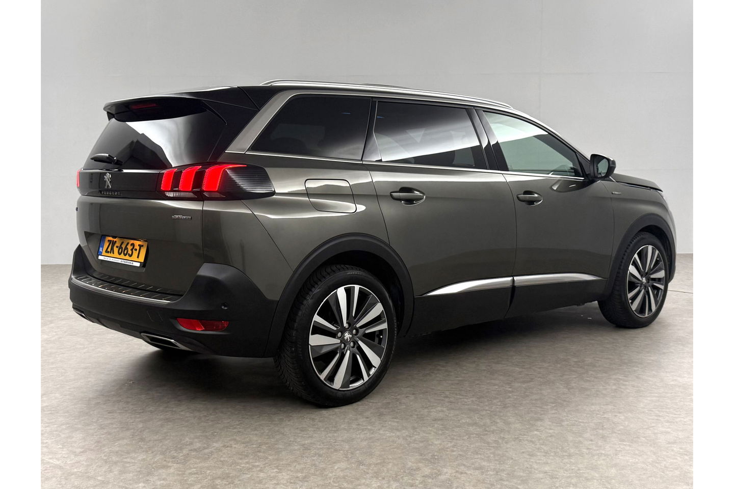 Peugeot 5008 1.2 PureTech GT-Line 7 Persoons Pano Sfeer 360Camera Virtual Carplay LED Clima Cruise Navi PDC 19''LMV