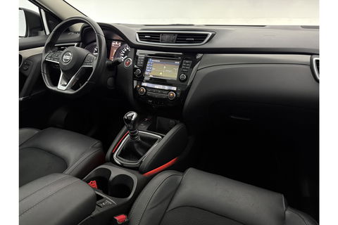 Nissan QASHQAI 1.2 Business Edition 360Camera Panoview LED Clima Cruise Trekhaak PDC 17"LMV Navi Stoelverwarming