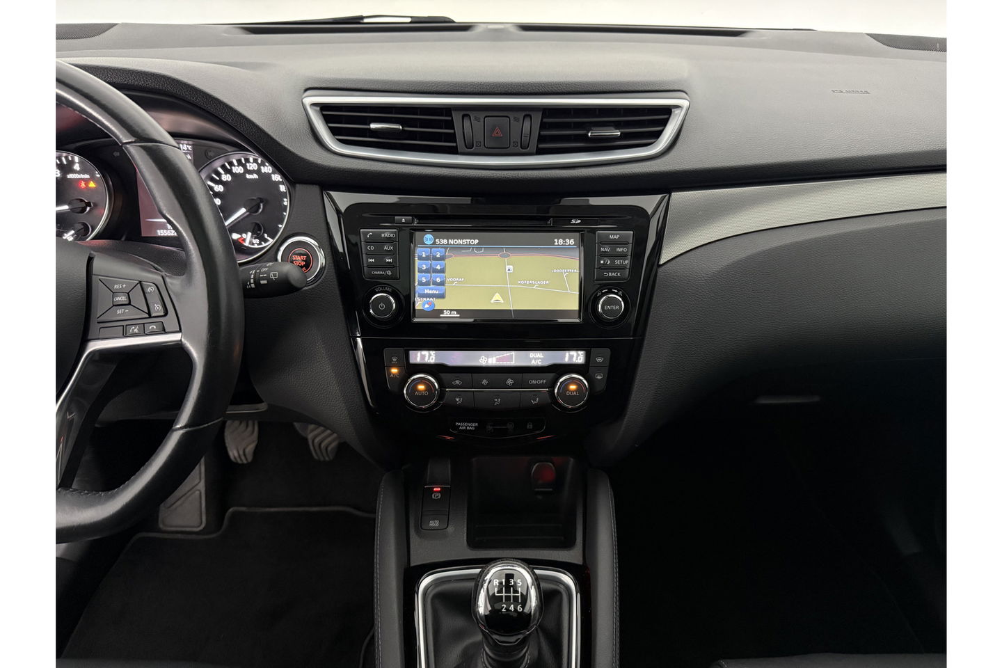 Nissan QASHQAI 1.2 Business Edition 360Camera Panoview LED Clima Cruise Trekhaak PDC 17"LMV Navi Stoelverwarming