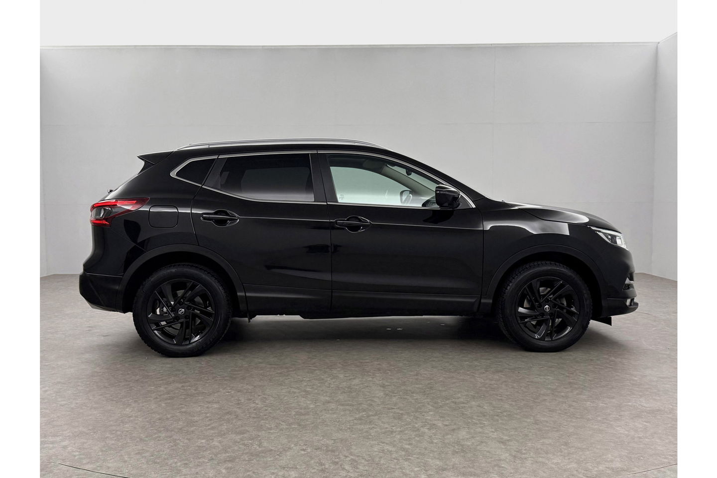 Nissan QASHQAI 1.2 Business Edition 360Camera Panoview LED Clima Cruise Trekhaak PDC 17"LMV Navi Stoelverwarming