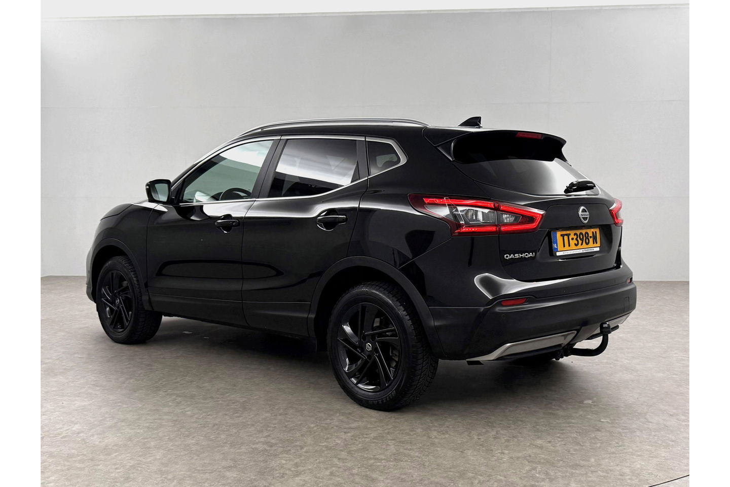 Nissan QASHQAI 1.2 Business Edition 360Camera Panoview LED Clima Cruise Trekhaak PDC 17"LMV Navi Stoelverwarming