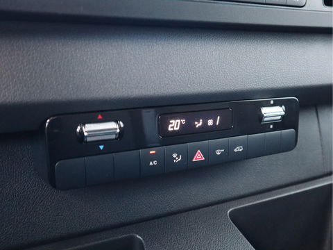 Mercedes-Benz Sprinter 315 CDI Automaat L2H2 RWD - Camera - Navi - MBUX - LM