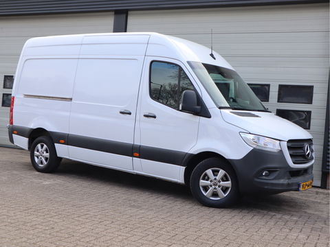 Mercedes-Benz Sprinter 315 CDI Automaat L2H2 RWD - Camera - Navi - MBUX - LM