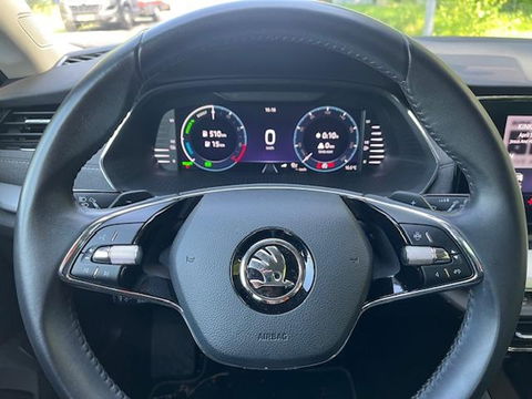 Škoda Octavia Combi 1.4 TSI iV PHEV Style | LEDER/STOF | CAMERA | ADAPTIVE CRUISE | LED