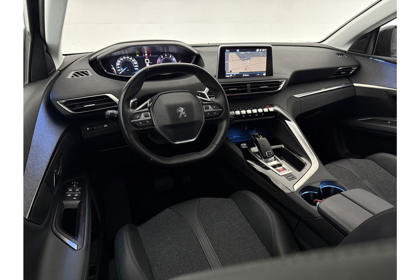 Peugeot 5008 1.2 PureTech | 7 Persoons | LED Sfeerverl. 360 Camera Carplay Cruise Virtual Navigatie 19"LMV PDC