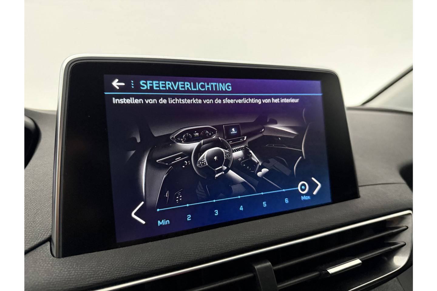 Peugeot 5008 1.2 PureTech | 7 Persoons | LED Sfeerverl. 360 Camera Carplay Cruise Virtual Navigatie 19"LMV PDC