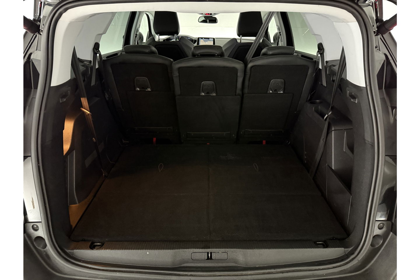 Peugeot 5008 1.2 PureTech | 7 Persoons | LED Sfeerverl. 360 Camera Carplay Cruise Virtual Navigatie 19"LMV PDC