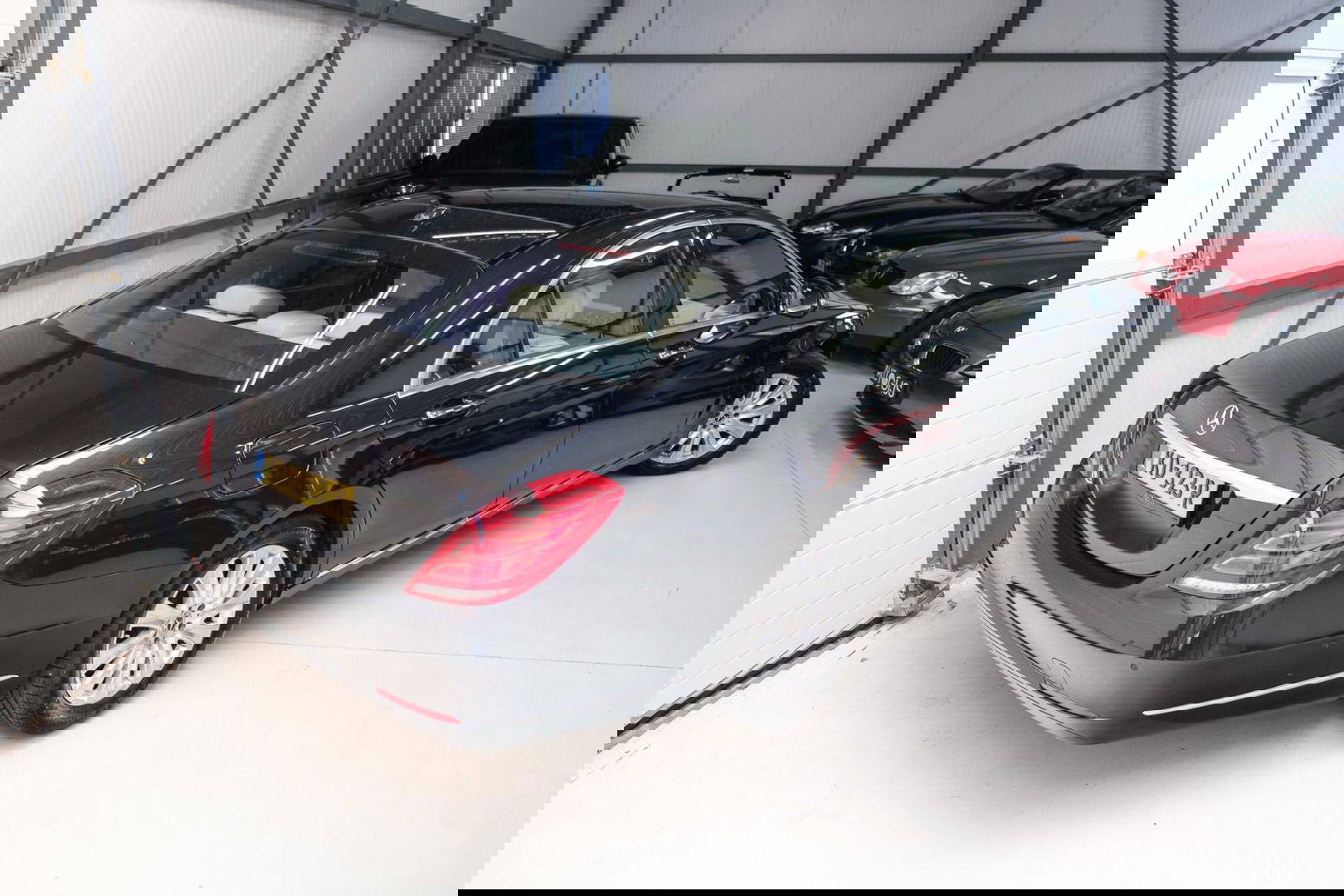 Mercedes-Benz S-Klasse 350 Prestige Plus | Massage | NAP NL auto | 2e eigenaar | Nightvision | Softclose | Burmester | Adaptive | Panorama | Trekhaak |