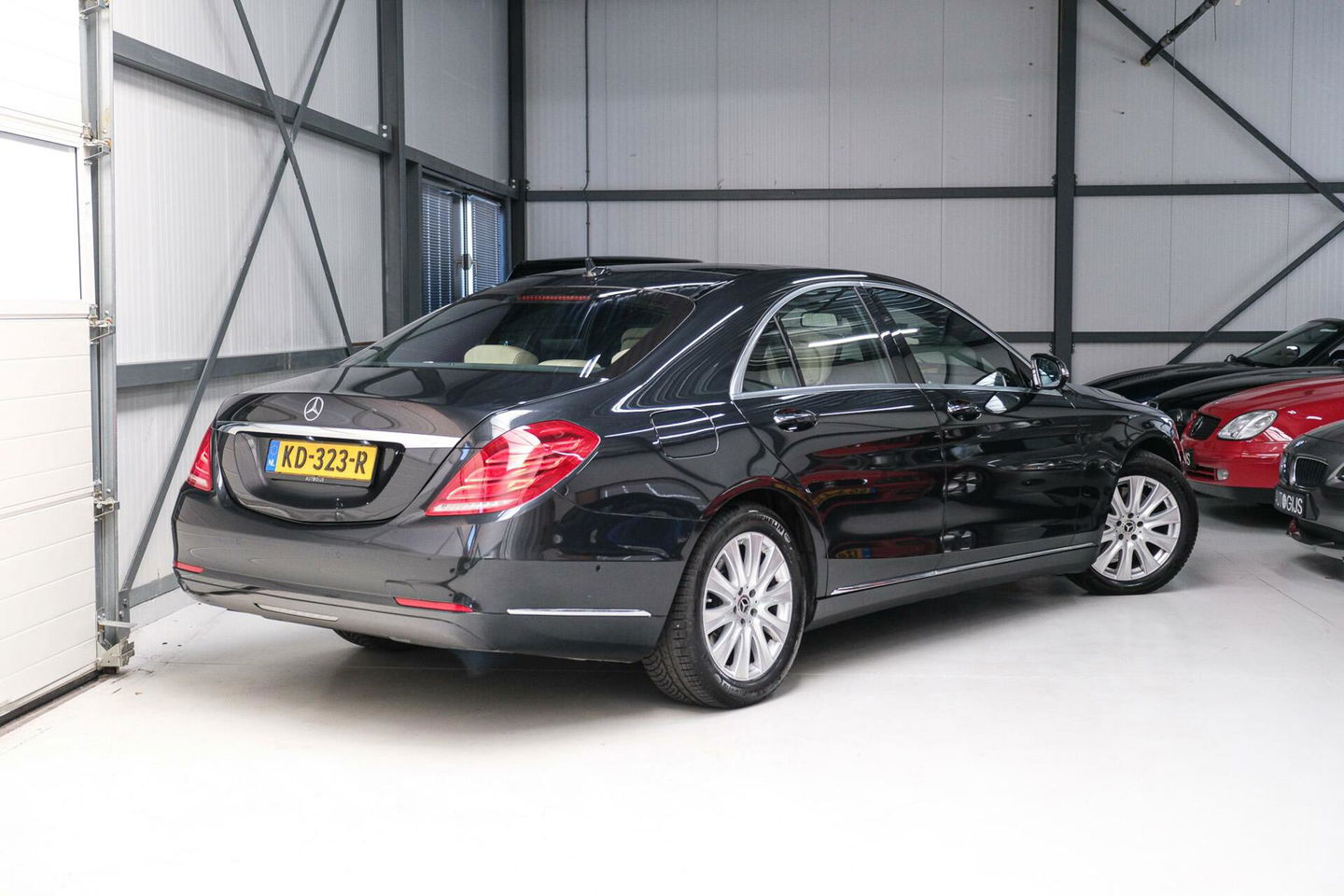 Mercedes-Benz S-Klasse 350 Prestige Plus | Massage | NAP NL auto | 2e eigenaar | Nightvision | Softclose | Burmester | Adaptive | Panorama | Trekhaak |
