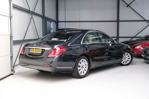 Mercedes-Benz S-Klasse 350 Prestige Plus | Massage | NAP NL auto | 2e eigenaar | Nightvision | Softclose | Burmester | Adaptive | Panorama | Trekhaak |