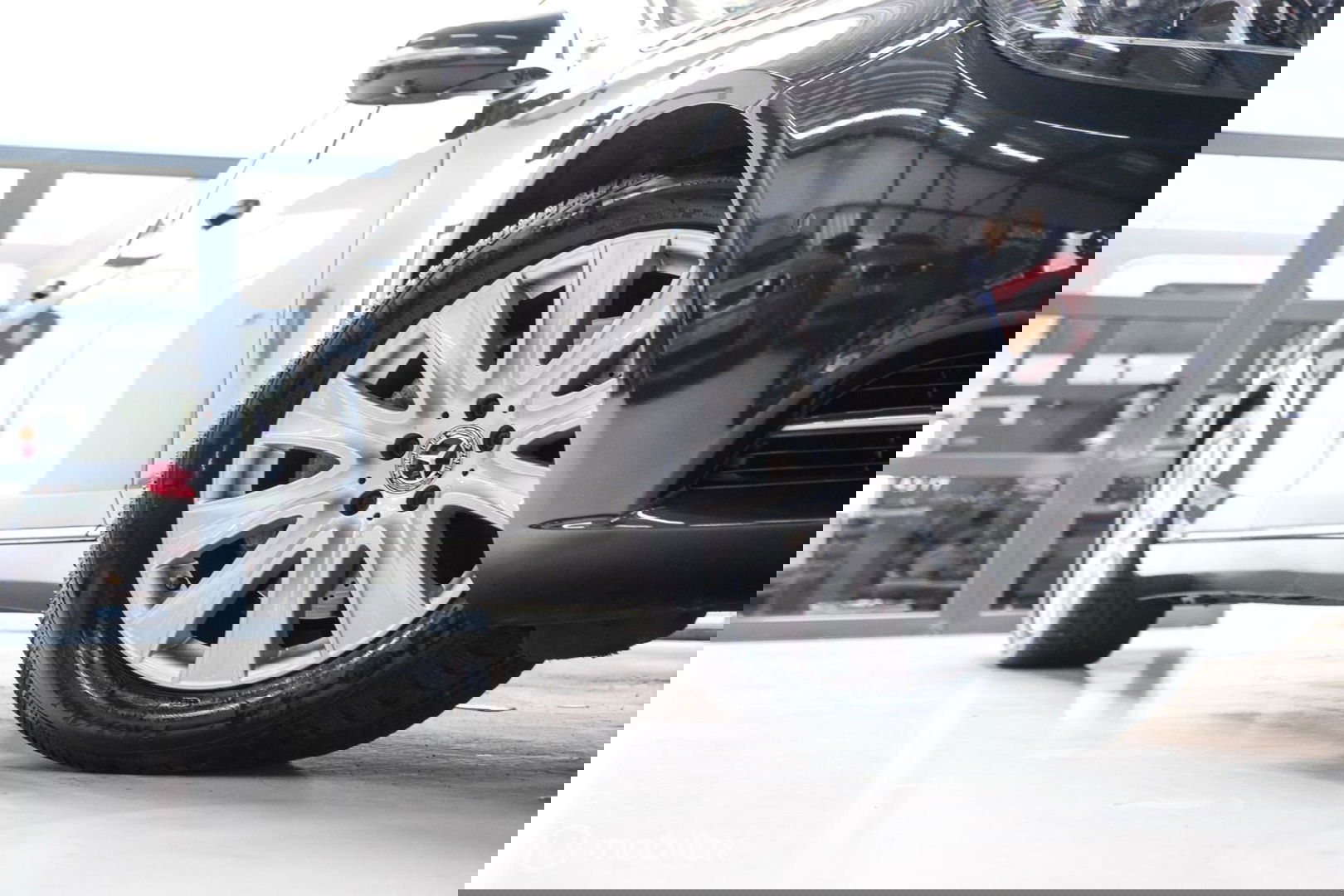 Mercedes-Benz S-Klasse 350 Prestige Plus | Massage | NAP NL auto | 2e eigenaar | Nightvision | Softclose | Burmester | Adaptive | Panorama | Trekhaak |