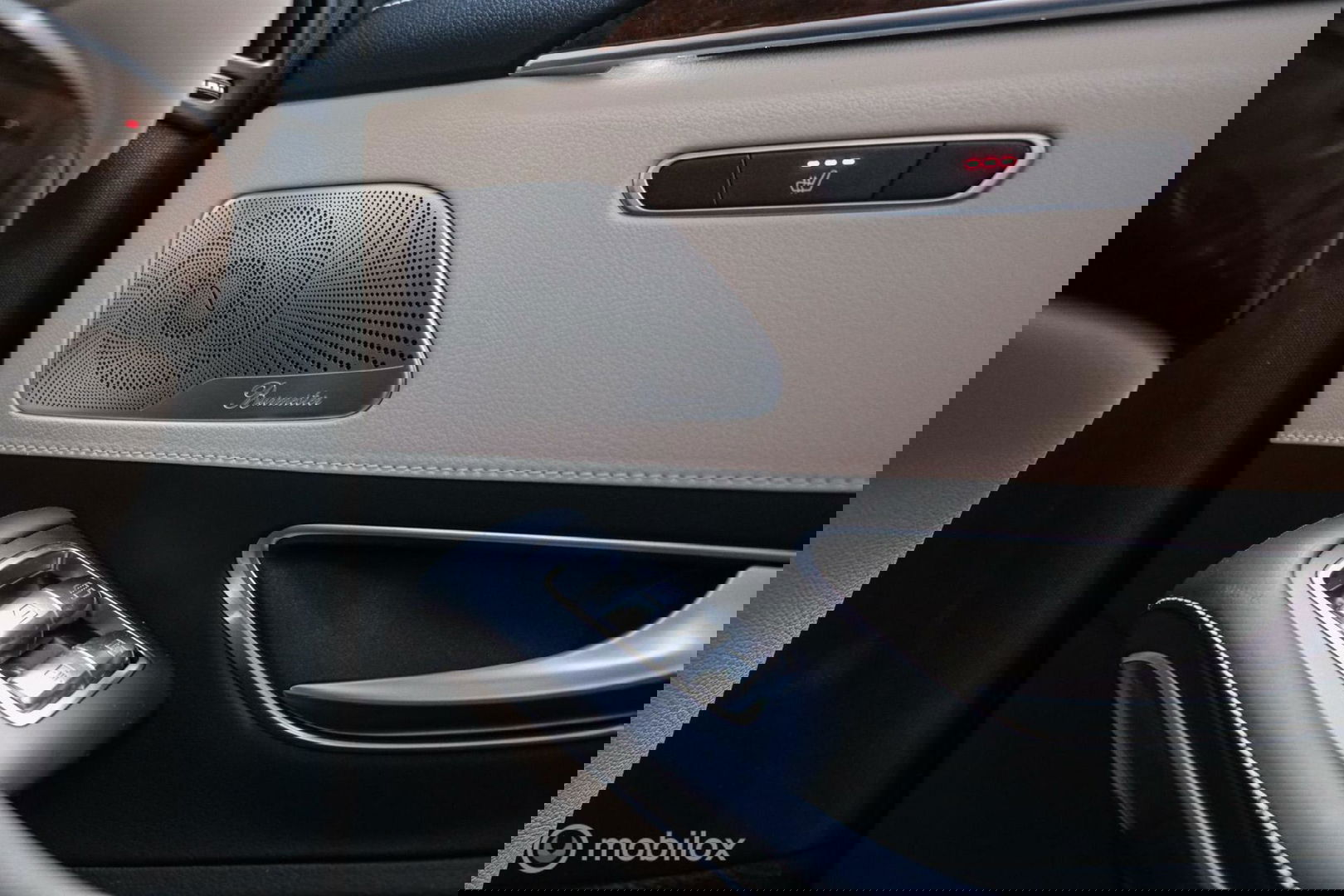 Mercedes-Benz S-Klasse 350 Prestige Plus | Massage | NAP NL auto | 2e eigenaar | Nightvision | Softclose | Burmester | Adaptive | Panorama | Trekhaak |
