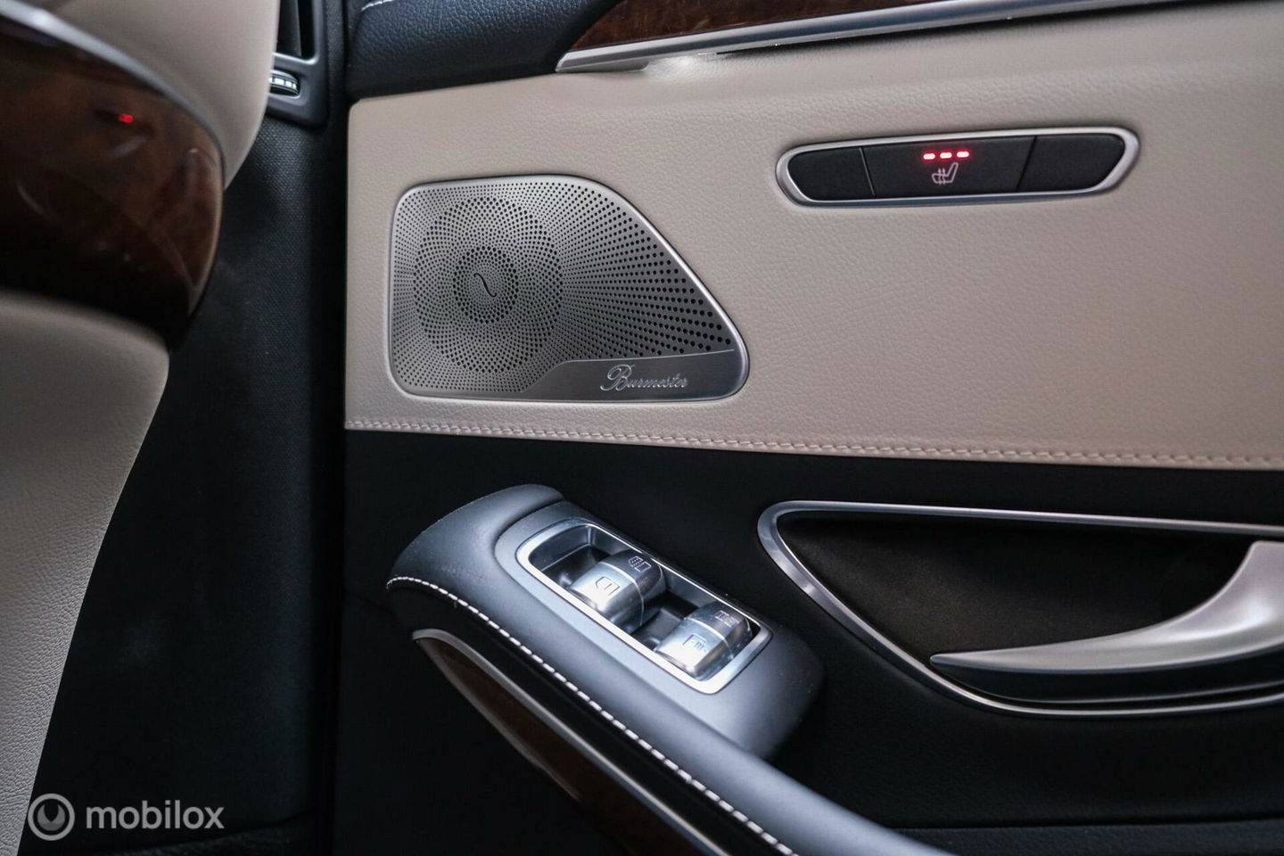 Mercedes-Benz S-Klasse 350 Prestige Plus | Massage | NAP NL auto | 2e eigenaar | Nightvision | Softclose | Burmester | Adaptive | Panorama | Trekhaak |