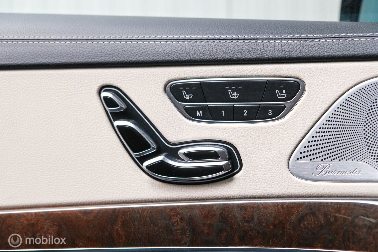 Mercedes-Benz S-Klasse 350 Prestige Plus | Massage | NAP NL auto | 2e eigenaar | Nightvision | Softclose | Burmester | Adaptive | Panorama | Trekhaak |