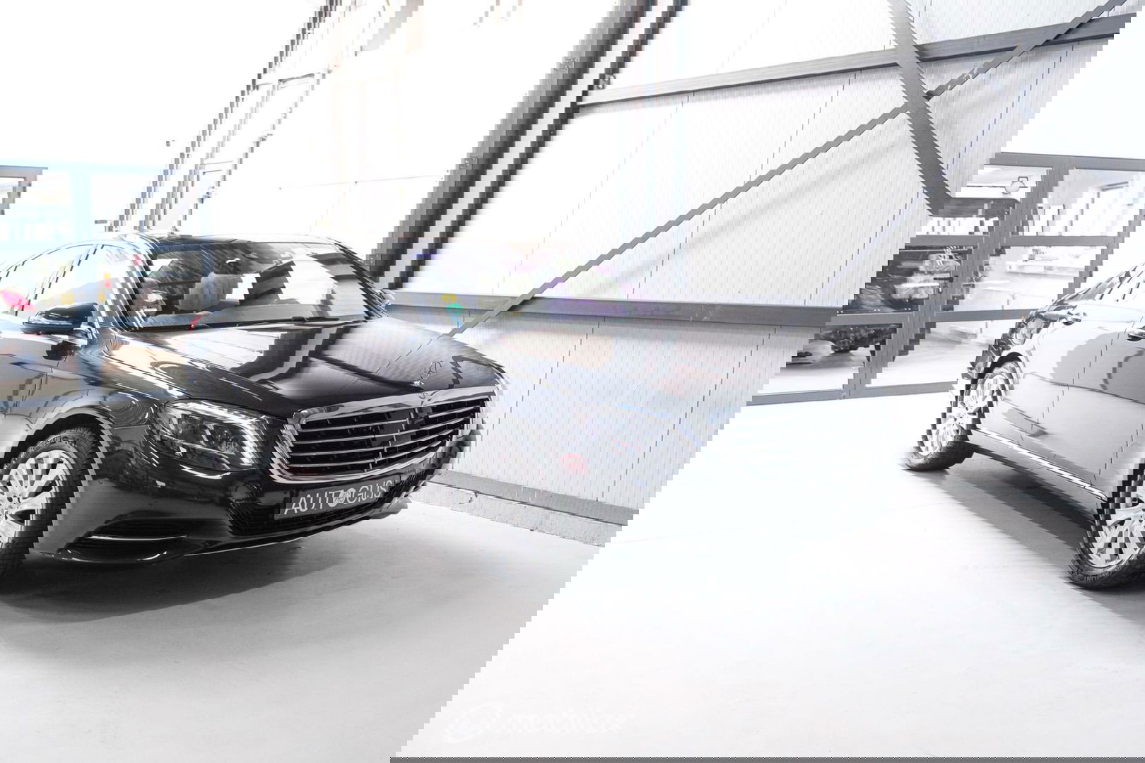 Mercedes-Benz S-Klasse 350 Prestige Plus | Massage | NAP NL auto | 2e eigenaar | Nightvision | Softclose | Burmester | Adaptive | Panorama | Trekhaak |