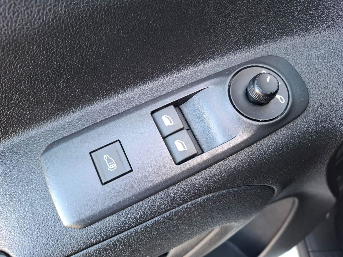 Opel Combo 1.6D L1H1 Edition AIRCO / CRUISE CONTROLE / EURO 6 / N.A.P