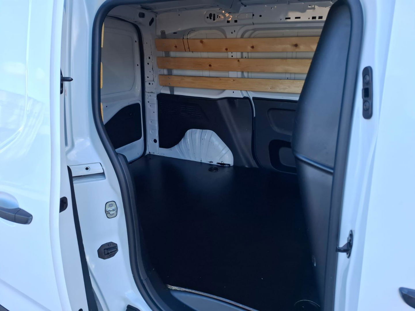 Opel Combo 1.6D L1H1 Edition AIRCO / CRUISE CONTROLE / EURO 6 / N.A.P