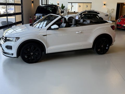 Volkswagen T-Roc Cabrio 1.5 TSI DSG automaat / R-Line / 2021 / LED *NAP*