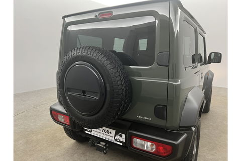 Suzuki Jimny 1.5 Style 4x4 AWD 4 Persoons Bullbar Clima Cruise Navi DAB+ 15"LMV Stoelverwarming