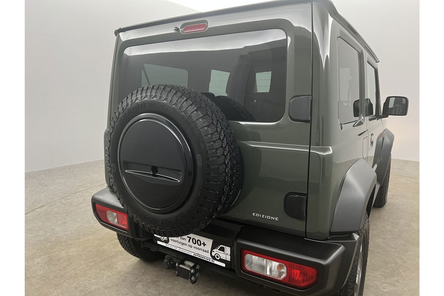 Suzuki Jimny 1.5 Style 4x4 AWD 4 Persoons Bullbar Clima Cruise Navi DAB+ 15"LMV Stoelverwarming