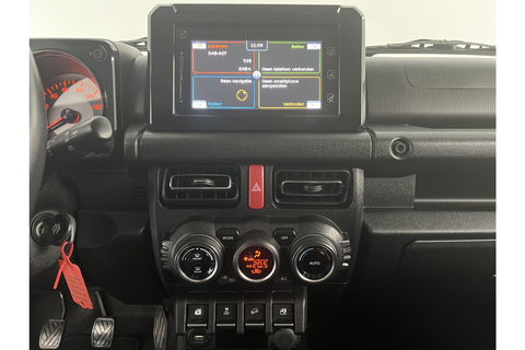 Suzuki Jimny 1.5 Style 4x4 AWD 4 Persoons Bullbar Clima Cruise Navi DAB+ 15"LMV Stoelverwarming