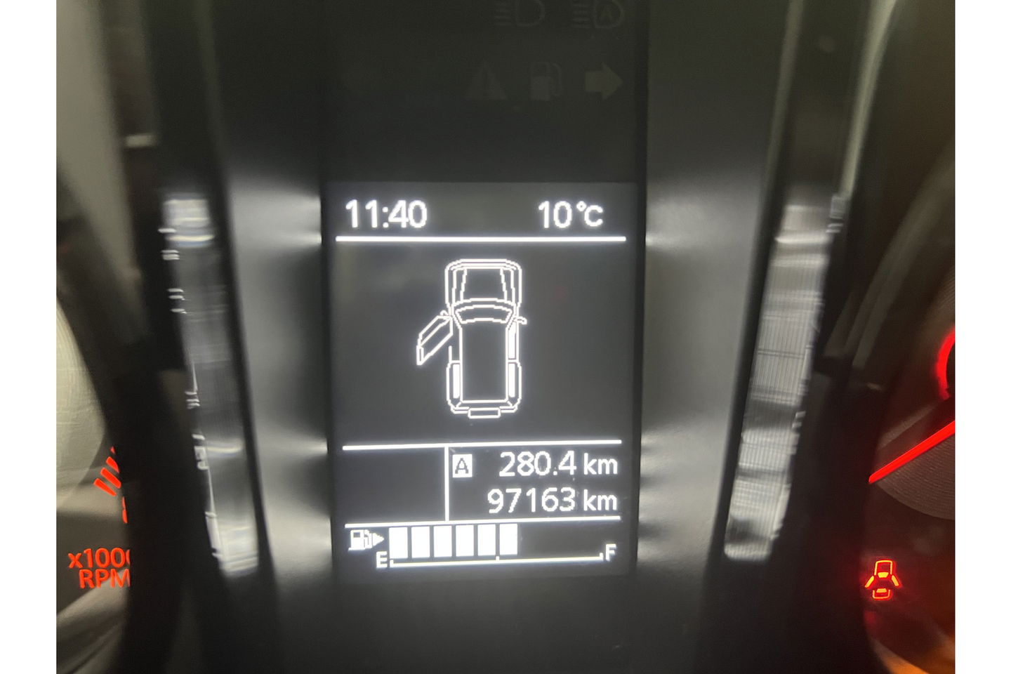 Suzuki Jimny 1.5 Style 4x4 AWD 4 Persoons Bullbar Clima Cruise Navi DAB+ 15"LMV Stoelverwarming