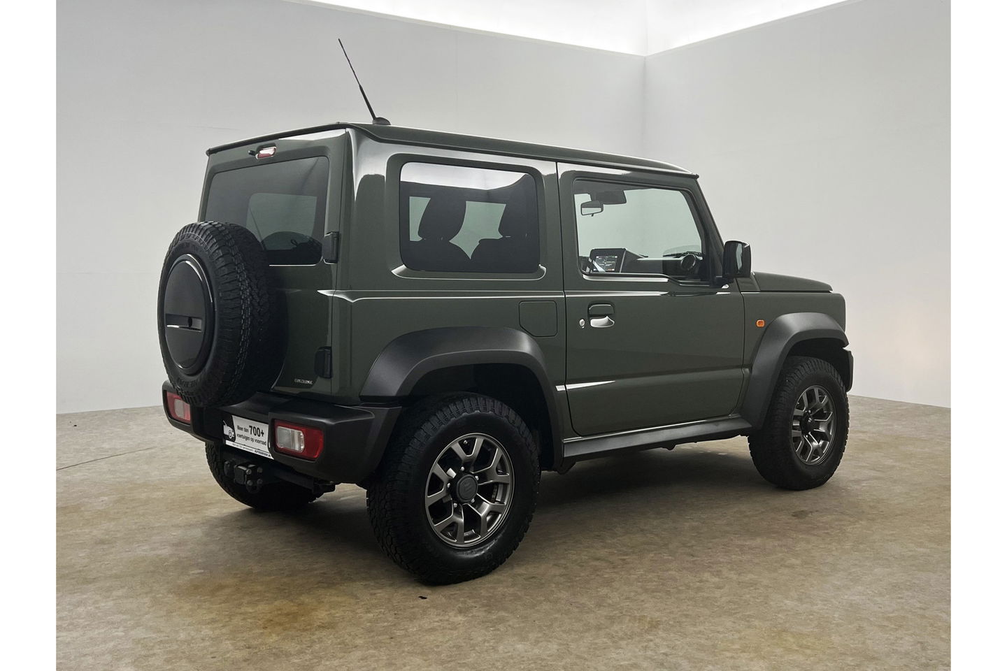 Suzuki Jimny 1.5 Style 4x4 AWD 4 Persoons Bullbar Clima Cruise Navi DAB+ 15"LMV Stoelverwarming