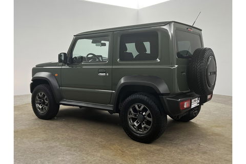 Suzuki Jimny 1.5 Style 4x4 AWD 4 Persoons Bullbar Clima Cruise Navi DAB+ 15"LMV Stoelverwarming