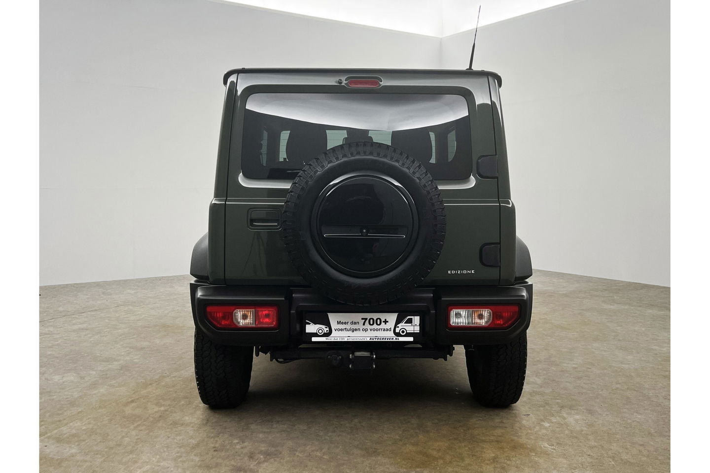 Suzuki Jimny 1.5 Style 4x4 AWD 4 Persoons Bullbar Clima Cruise Navi DAB+ 15"LMV Stoelverwarming