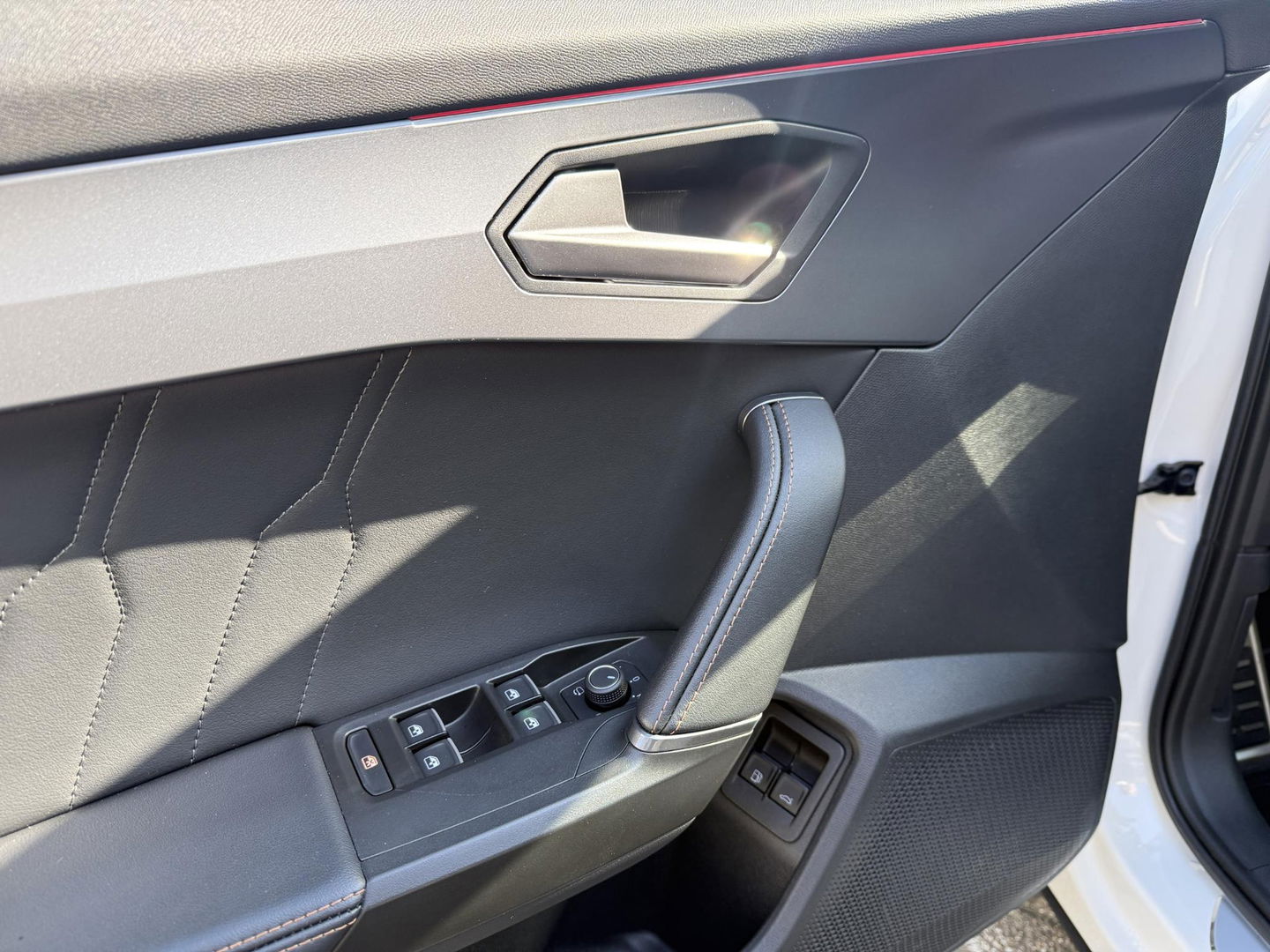 CUPRA Formentor 1.4 e-Hybrid VZ Copper Edition Pano l Camera l 19 inc l rijklaarprijs