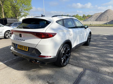 CUPRA Formentor 1.4 e-Hybrid VZ Copper Edition Pano l Camera l 19 inc l rijklaarprijs