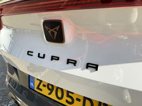 CUPRA Formentor 1.4 e-Hybrid VZ Copper Edition Pano l Camera l 19 inc l rijklaarprijs