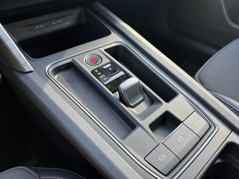CUPRA Formentor 1.4 e-Hybrid VZ Copper Edition Pano l Camera l 19 inc l rijklaarprijs