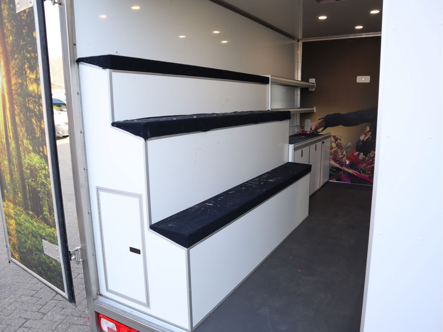 Volkswagen Crafter 35 2.0 TDI 177 pk DSG Verkoopwagen - camper- Foodtruck