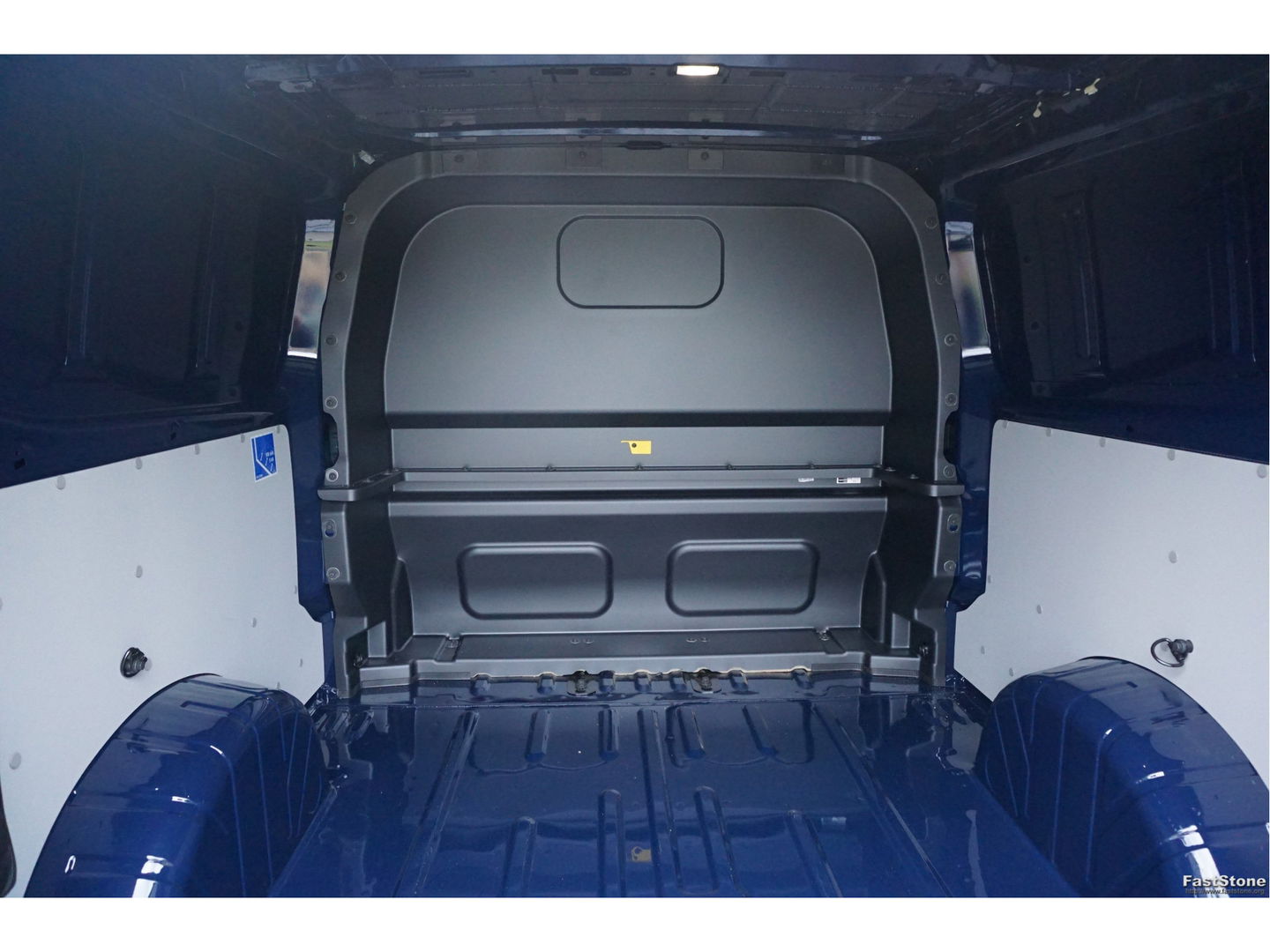 Ford Transit Custom 320L 170PK Trend DC AUT BPM VRIJ!! 13" Sync 4 Navi, Camera, LED!! NR. 237