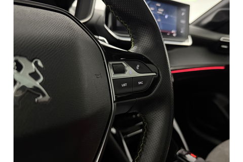 Peugeot 208 1.2 PureTech GT Pack 131PK 360Camera Pano Sfeerverl. Carplay LED Virtual Clima Cruise Navi PDC 17''LMV